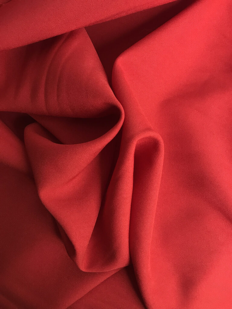 Габардин Червона