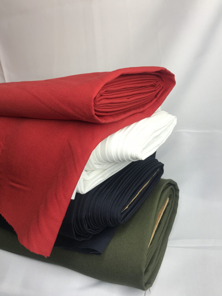 Габардин Червона