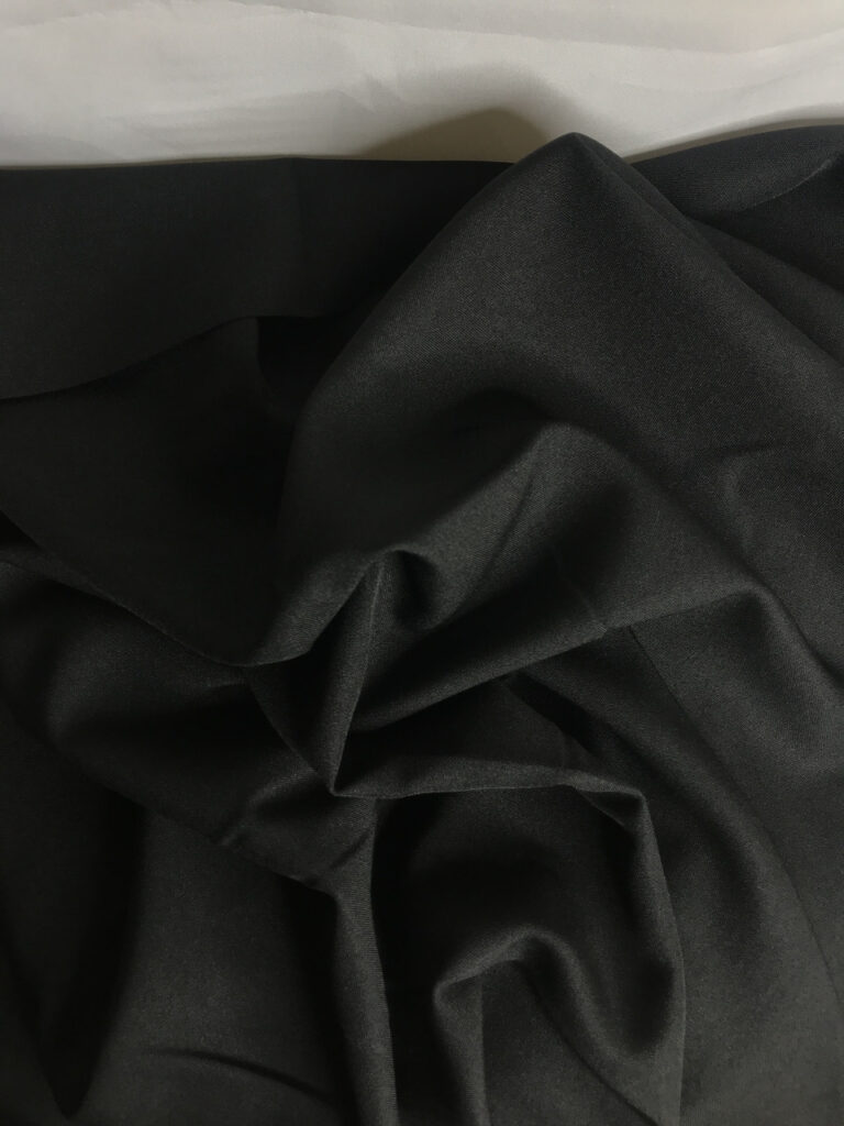 Габардин Чорна