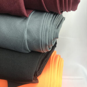 Габардин Чорна