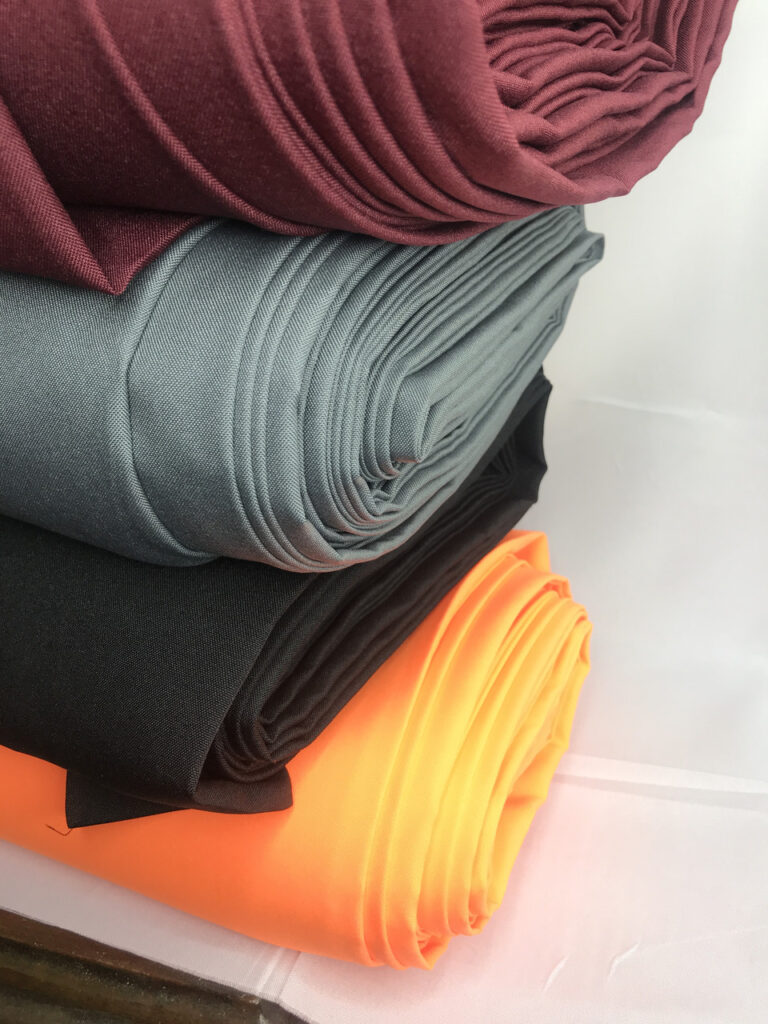 Габардин Чорна