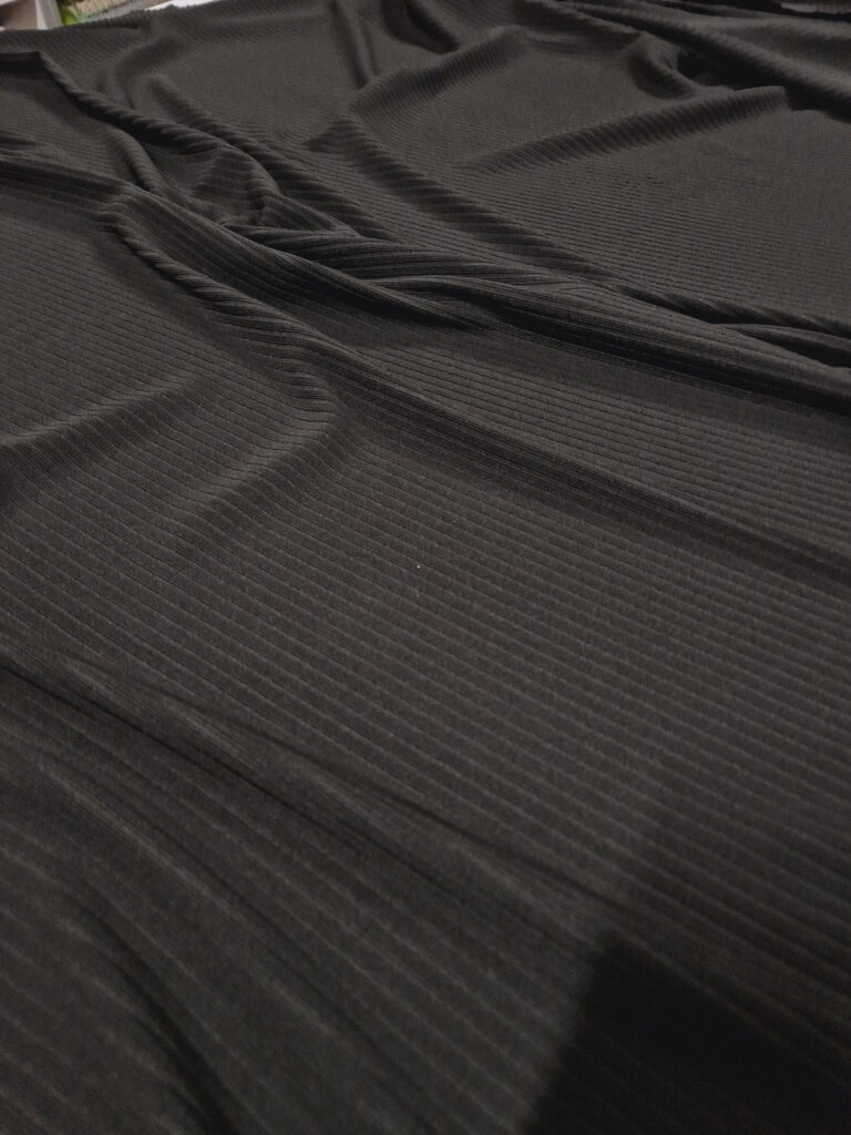 Трикотаж Гумка Чорна