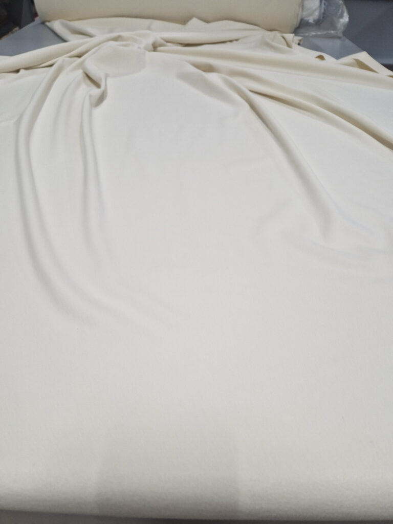 Трикотаж Молочний