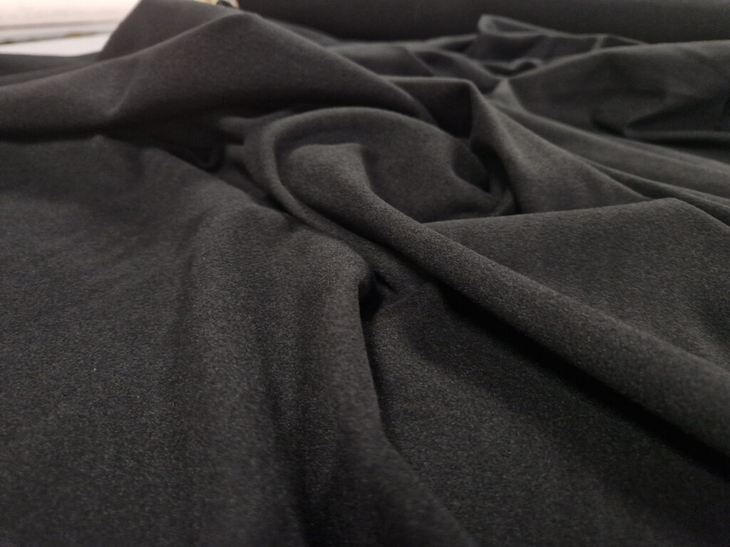 Трикотаж Чорний