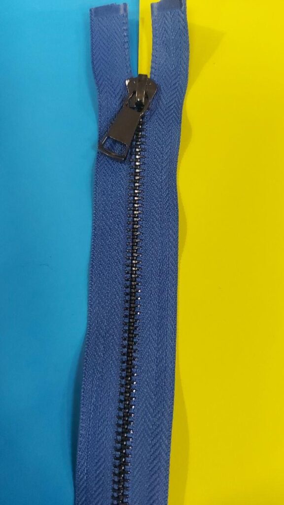 Блискавка металева №5 на 2 бігунки 100 см блакитна