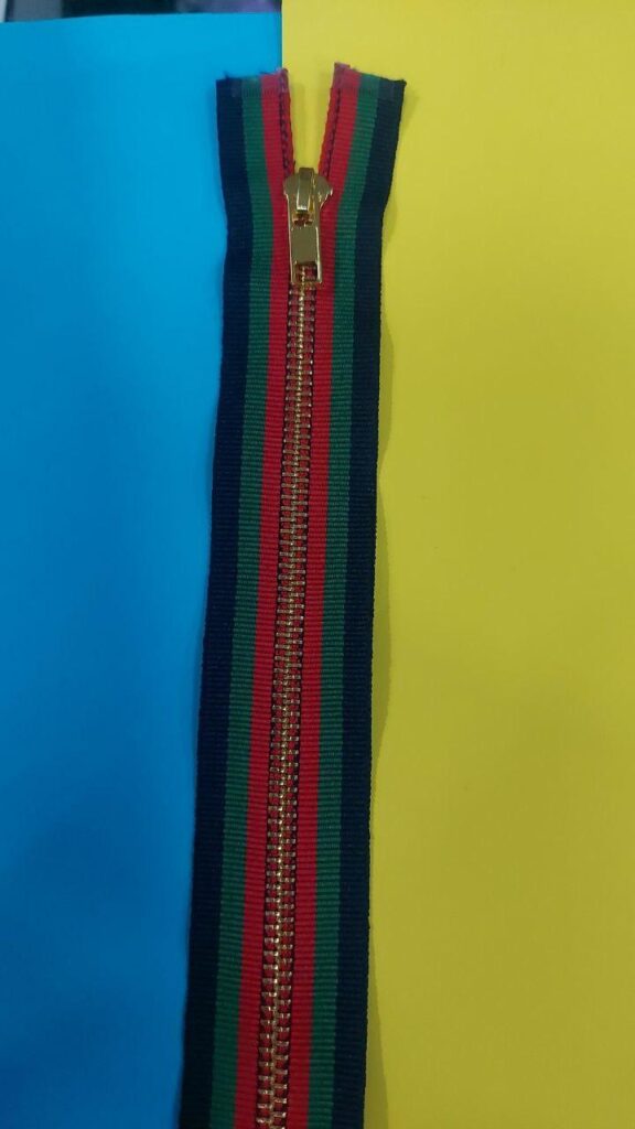 Блискавка металева різнокольорова на 1 бігунок 75 см