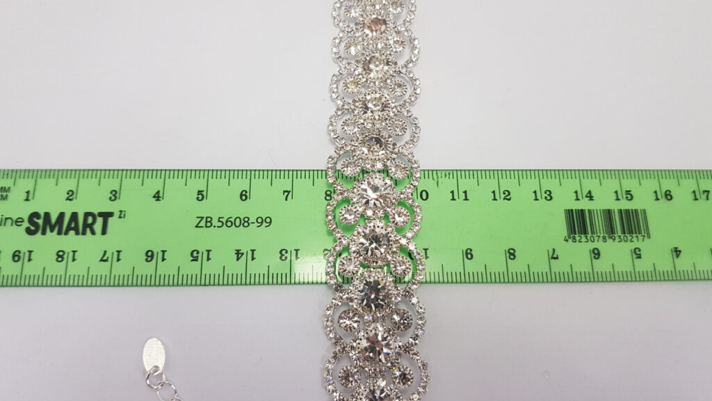 Браслет жіночий ажурний срібний з каменями ширина 23 мм