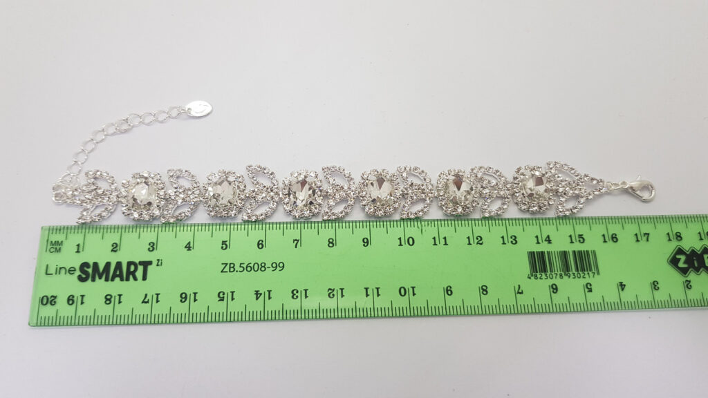 Браслет жіночий ажурний срібний з каменями ширина 20 мм