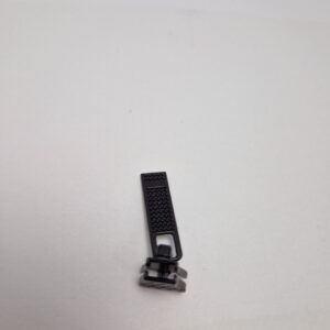 Бігунець на тракторну блискавку чорний, тип 5