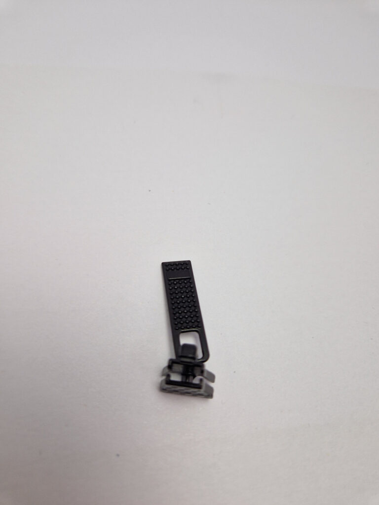 Бігунець на тракторну блискавку чорний, тип 5