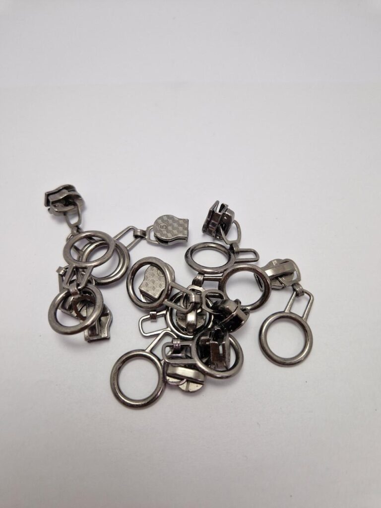 Бігунок на виту блискавку тип 5, темно-сірий