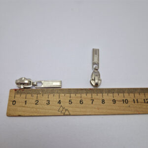 Бігунок на виту блискавку тип 7, нікель