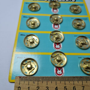 Кнопка пришивна металева white rabbit, колір золото, 2 см