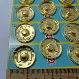 Кнопка пришивна металева white rabbit, колір золото, 3 см