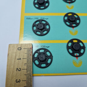 Кнопка пришивна пластикова white rabbit, колір чорний, 2 см