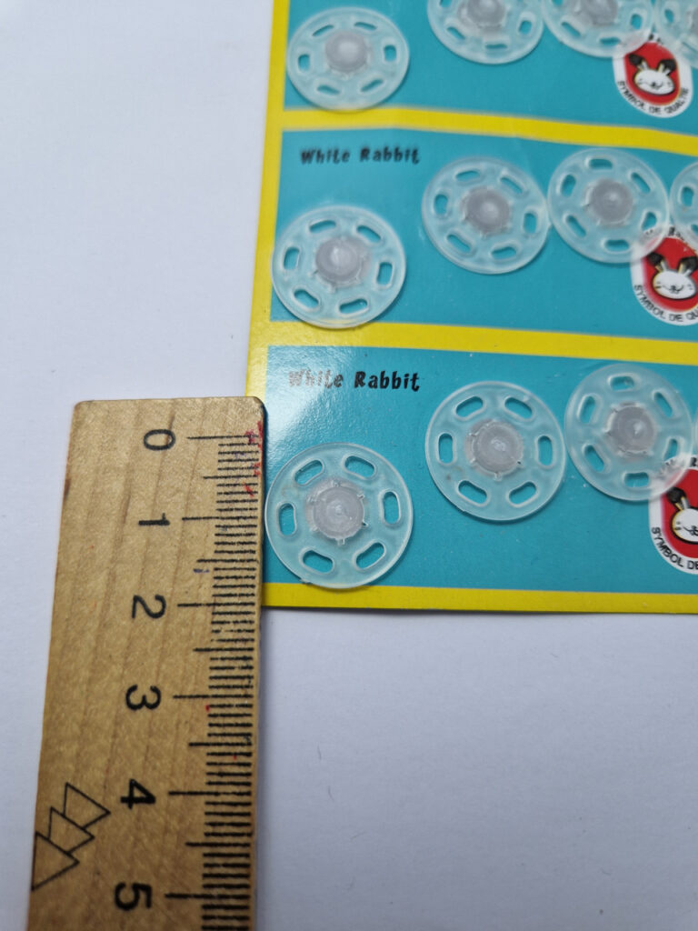 Кнопка пришивна пластикова white rabbit, колір прозорий, 2 см