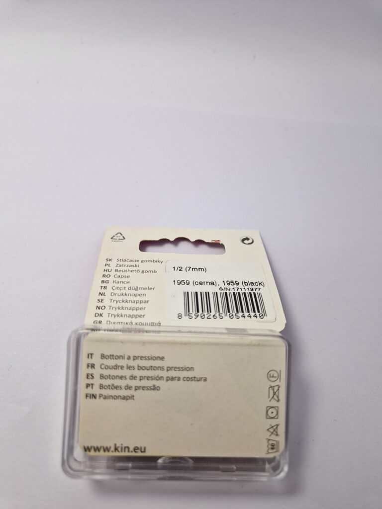 Упаковка кнопок пришивних пластикових для тканин koh-i-noor, колір чорний, 0.7 см, упаковка 24 штуки