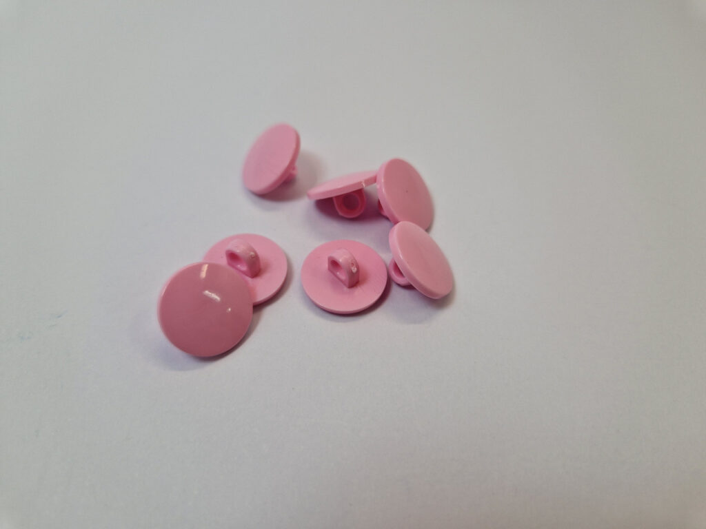 Гудзик рожева на ніжці 1.5 см