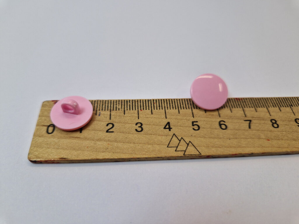 Гудзик рожева на ніжці 1.5 см