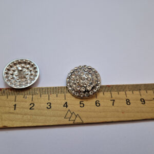 Гудзик на ніжці нікель з камінцями 2.3 см