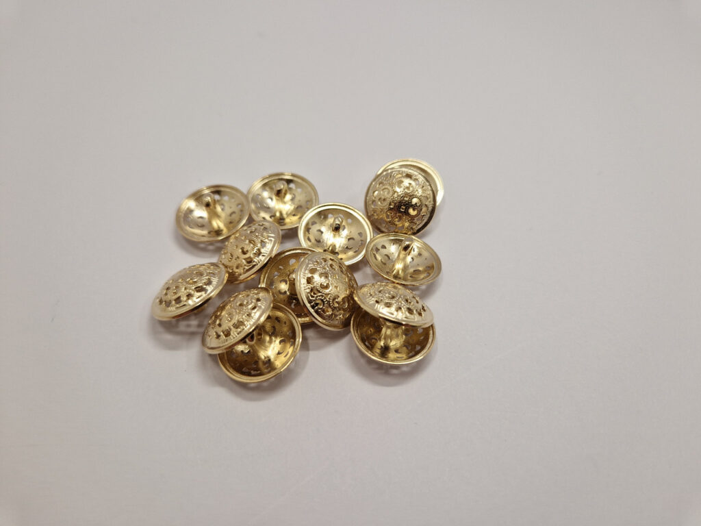 Гудзик на ніжці золотистий металевий 1.7 см