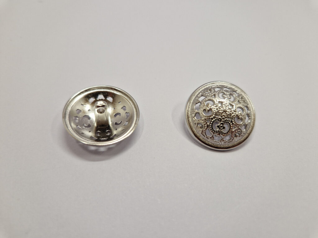 Гудзик на ніжці нікель металевий 2.3 см