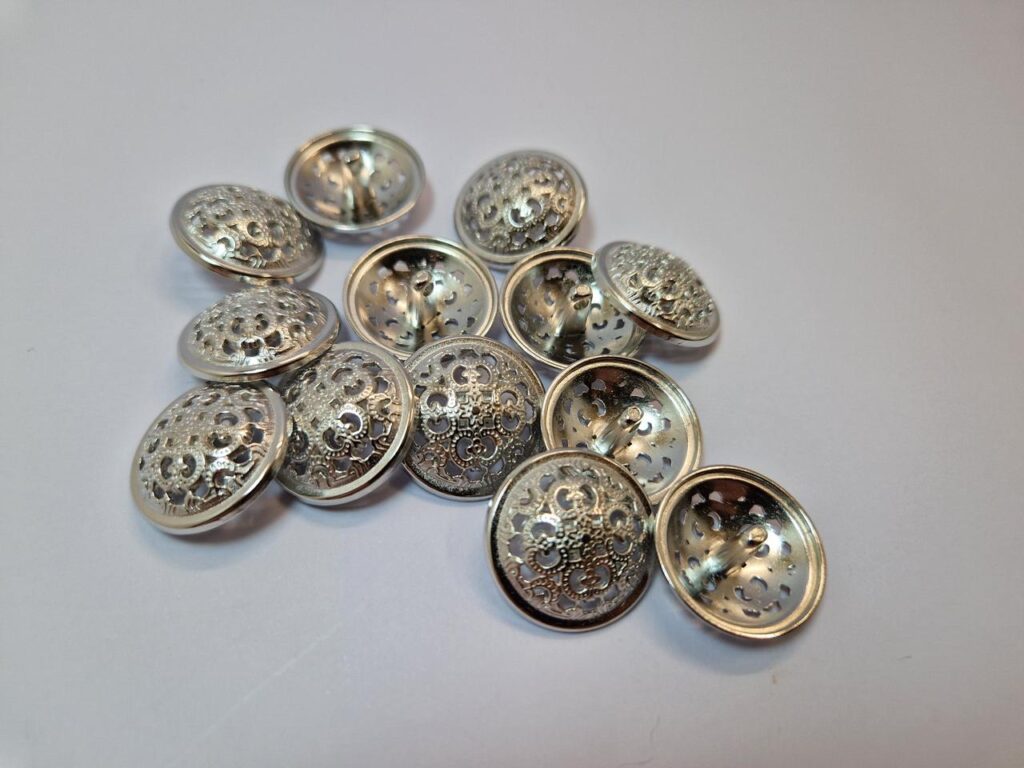 Гудзик на ніжці нікель металевий 2.3 см