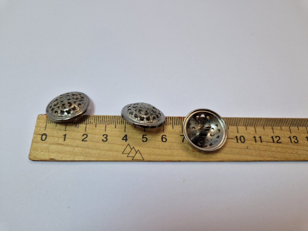 Гудзик на ніжці темний нікель металевий 2.3 см