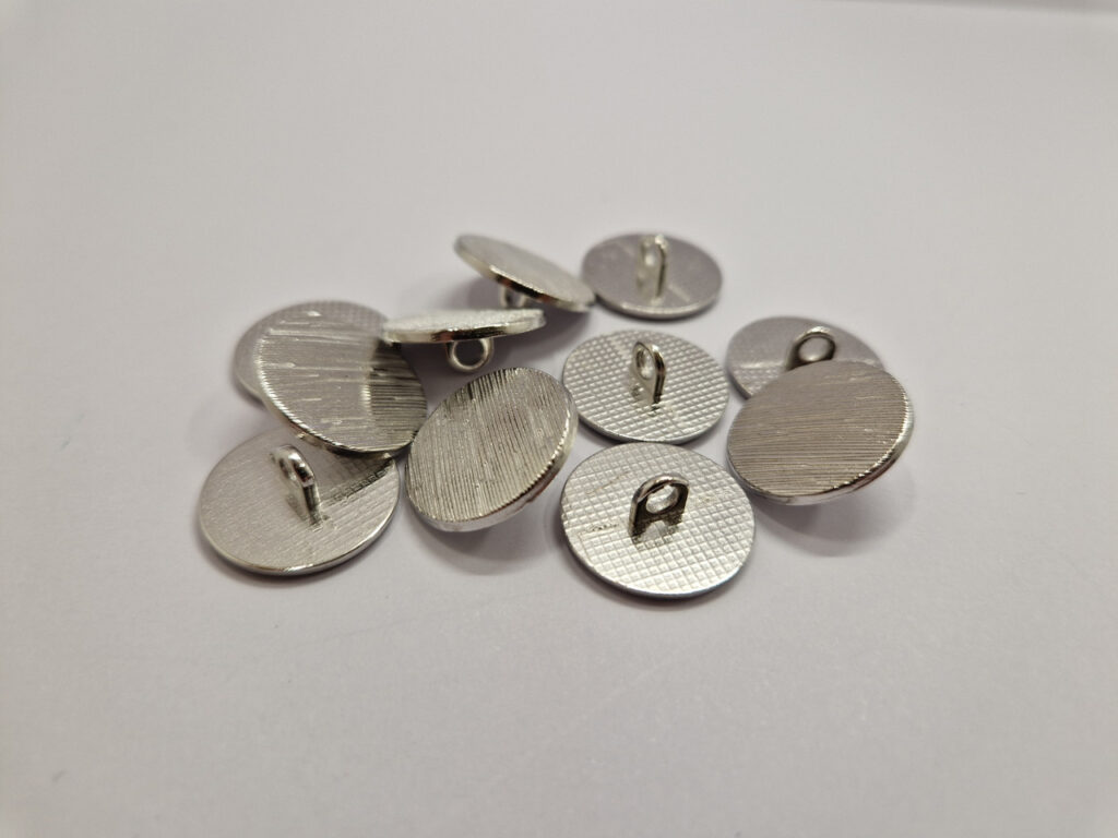 Гудзик на ніжці нікель металевий 2 см