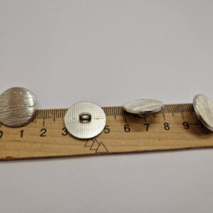 Гудзик на ніжці нікель металевий 2 см