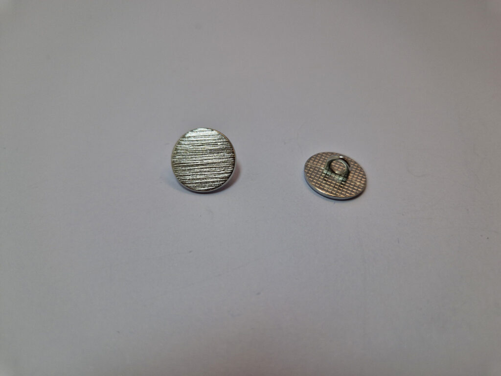 Гудзик на ніжці нікель металевий 1.5 см