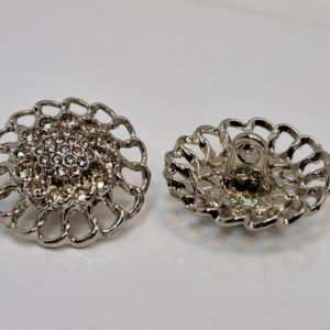 Гудзик на ніжці сріблястий з камінцями (в наявності три кольори та три розміри) - 2 см