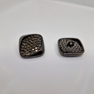 Гудзик на ніжці чорна з камінцями (в наявності три кольори та три розміри) - 2 см