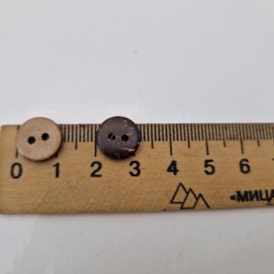 Гудзик з наскрізними отворами, діаметр 1.1 см (в наявності 4 розміри)