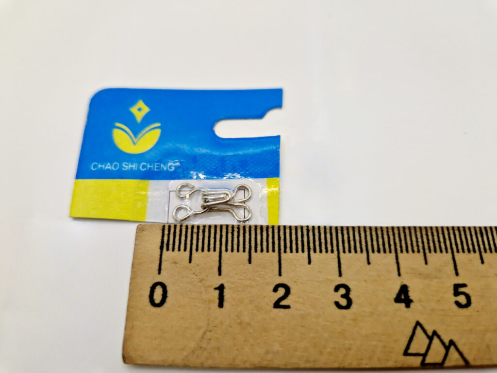 Пришивні гачки для одягу, сріблясті металеві розмір 1