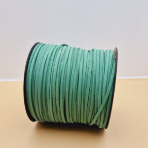 Замшевий шнур плоский зелений матовий 3 мм