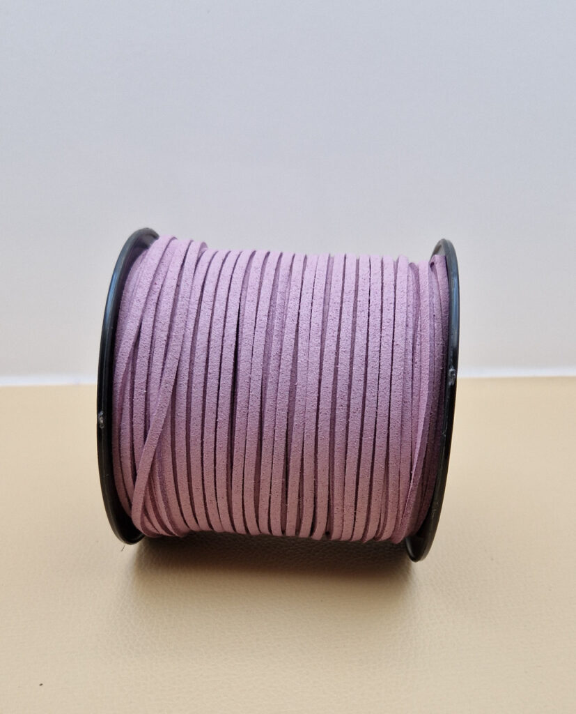 Замшевий шнур плоский бузковий матовий 3 мм