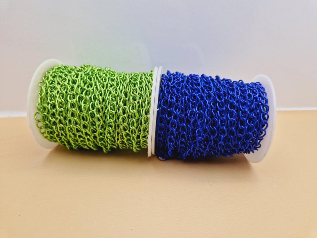 Декоративний ланцюг колір зелений — метал, зелений