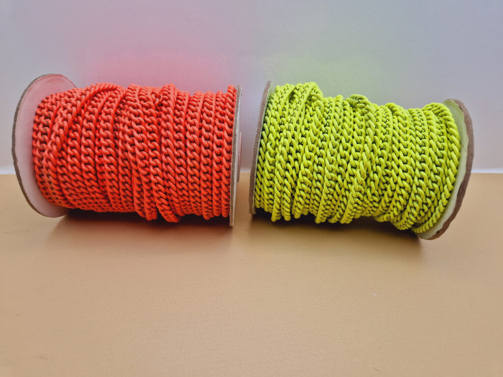 Декоративний ланцюг колір неоновий помаранчевий