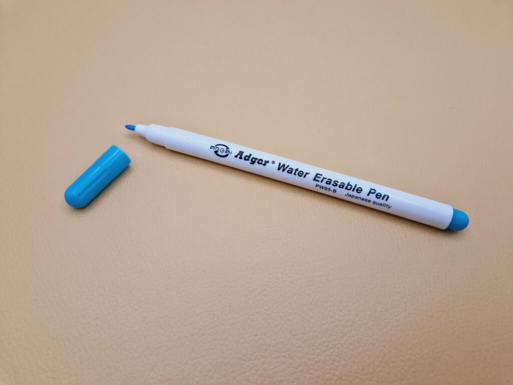 Маркер для тканини зникаючий (adger chaco ace pen), блакитний