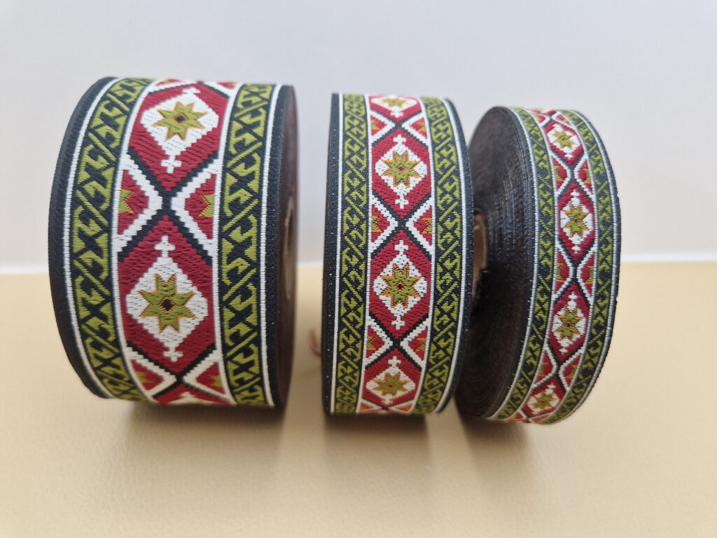 Стрічка з українським орнаментом, 20 мм