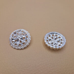 Гудзик металевий на ніжці стріблястий з камінцями (в наявності два розміри) - 2.3 см