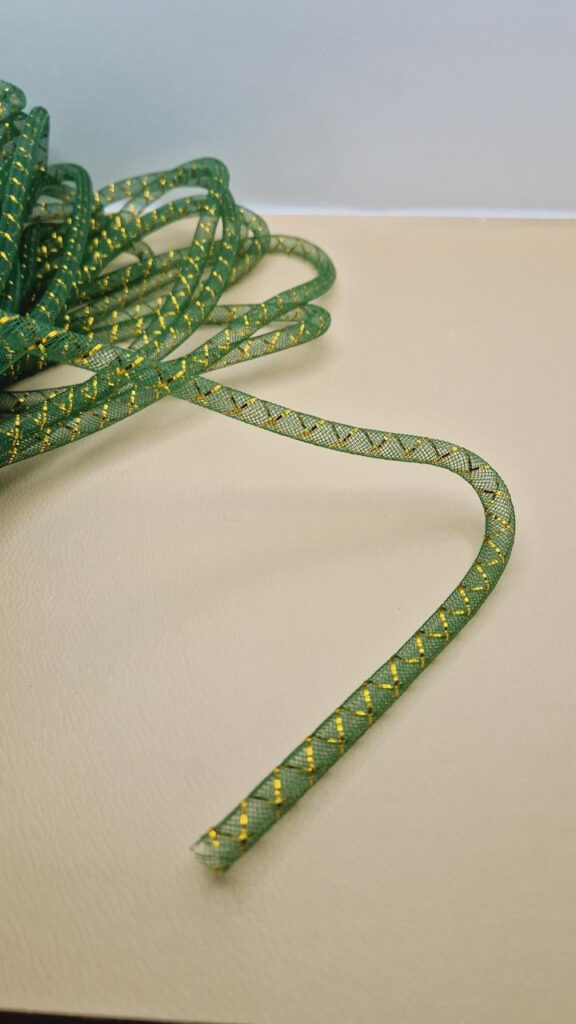 Шнур (регілін-тубуляр) декоративний з люрексом зелений 10 мм, в наявності 7 кольорів