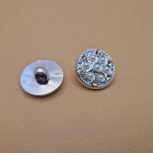 Гудзик на ніжці сріблястий - 2.1 см